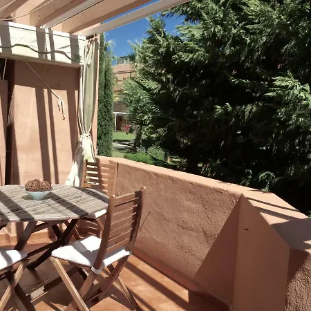 Apartment Adosado En Golf *